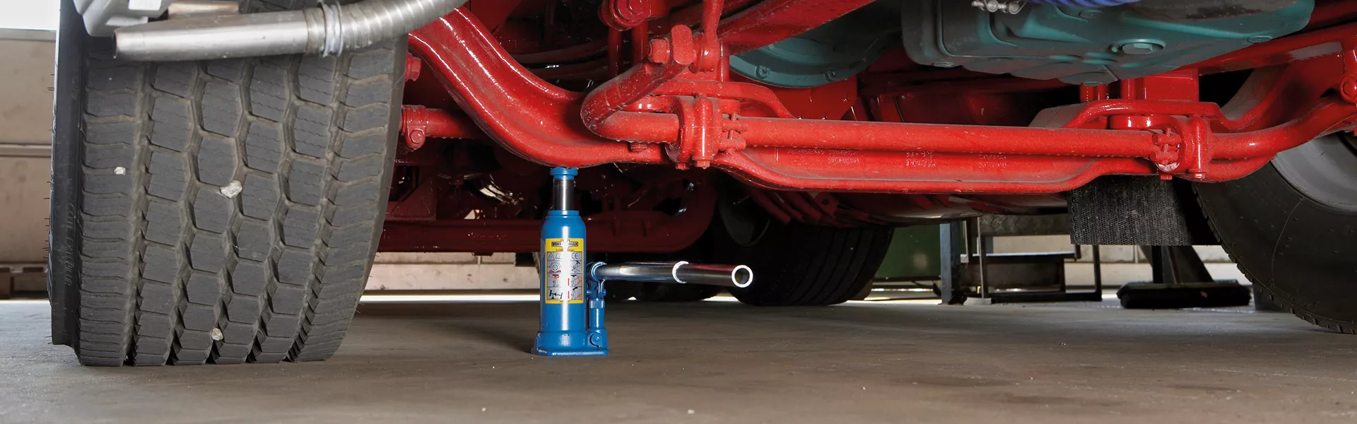 Bottle Jack A5 212 Banner