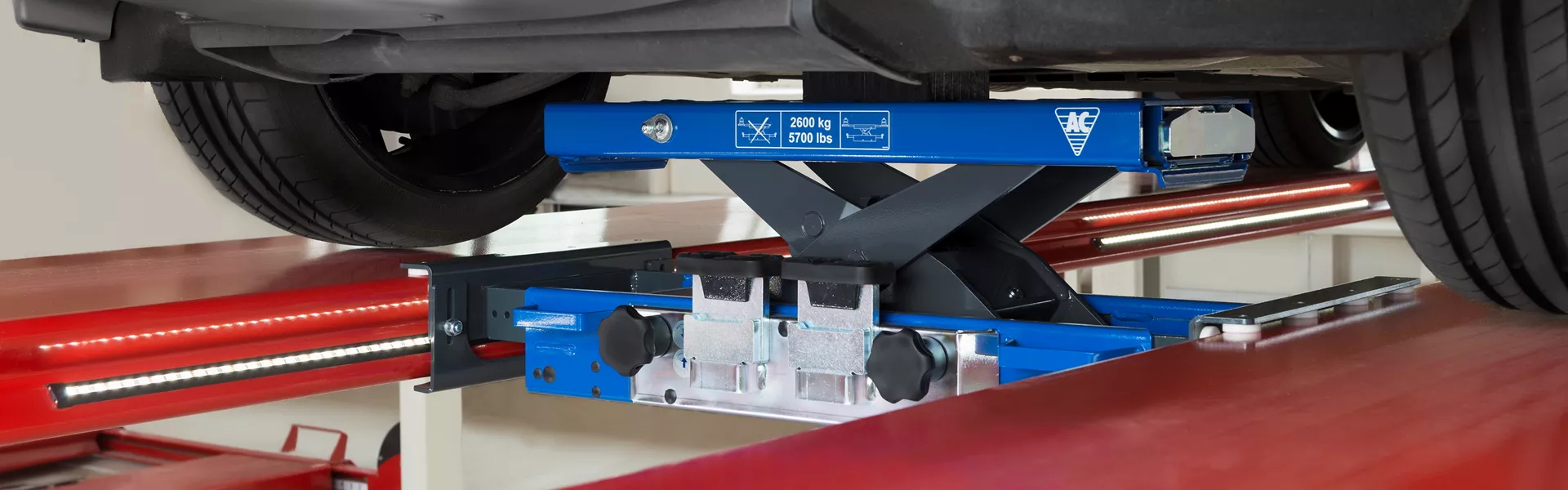 Jacking Beam SD26L Banner