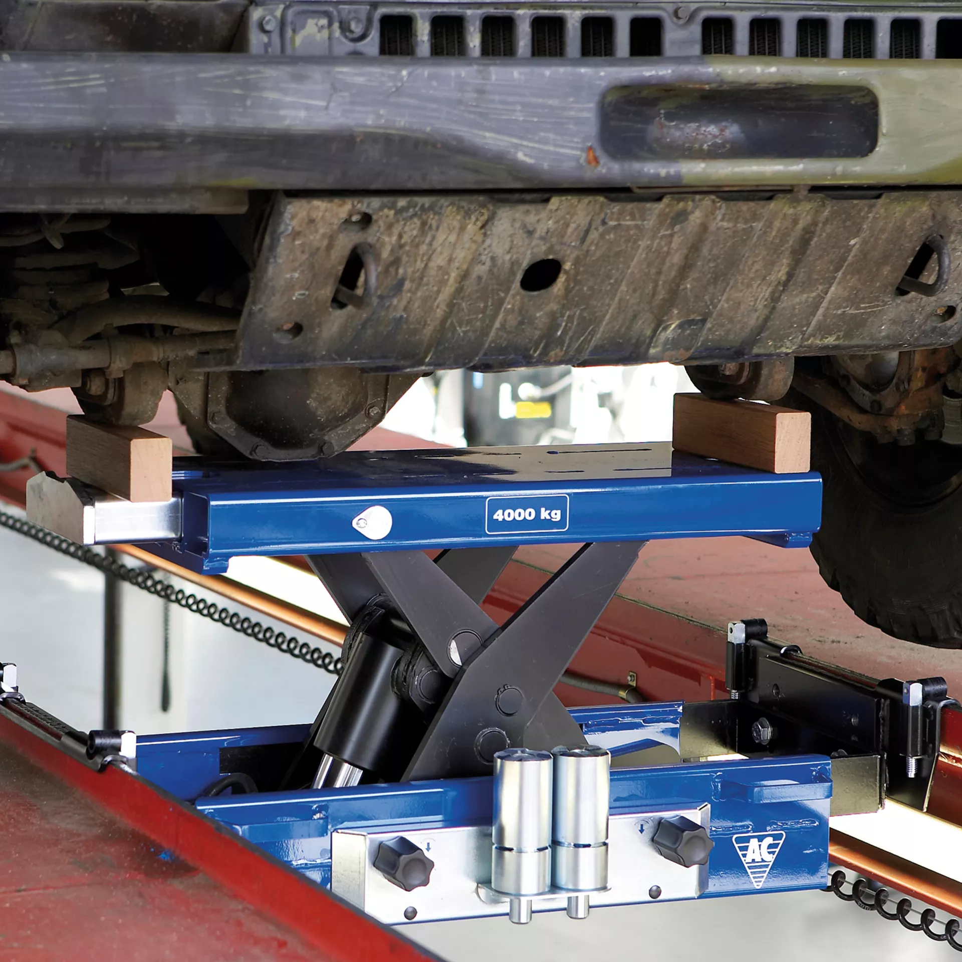 Jacking Beam SD40PHL Workshop