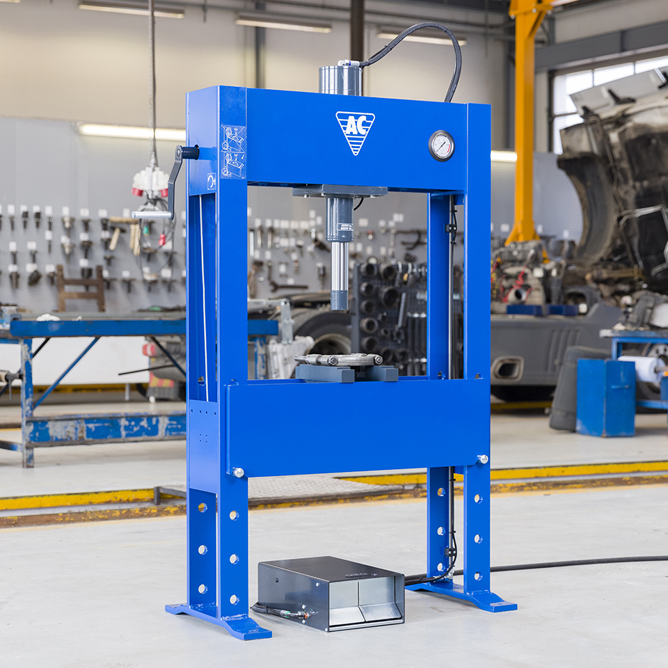 Hydraulic Presses Category